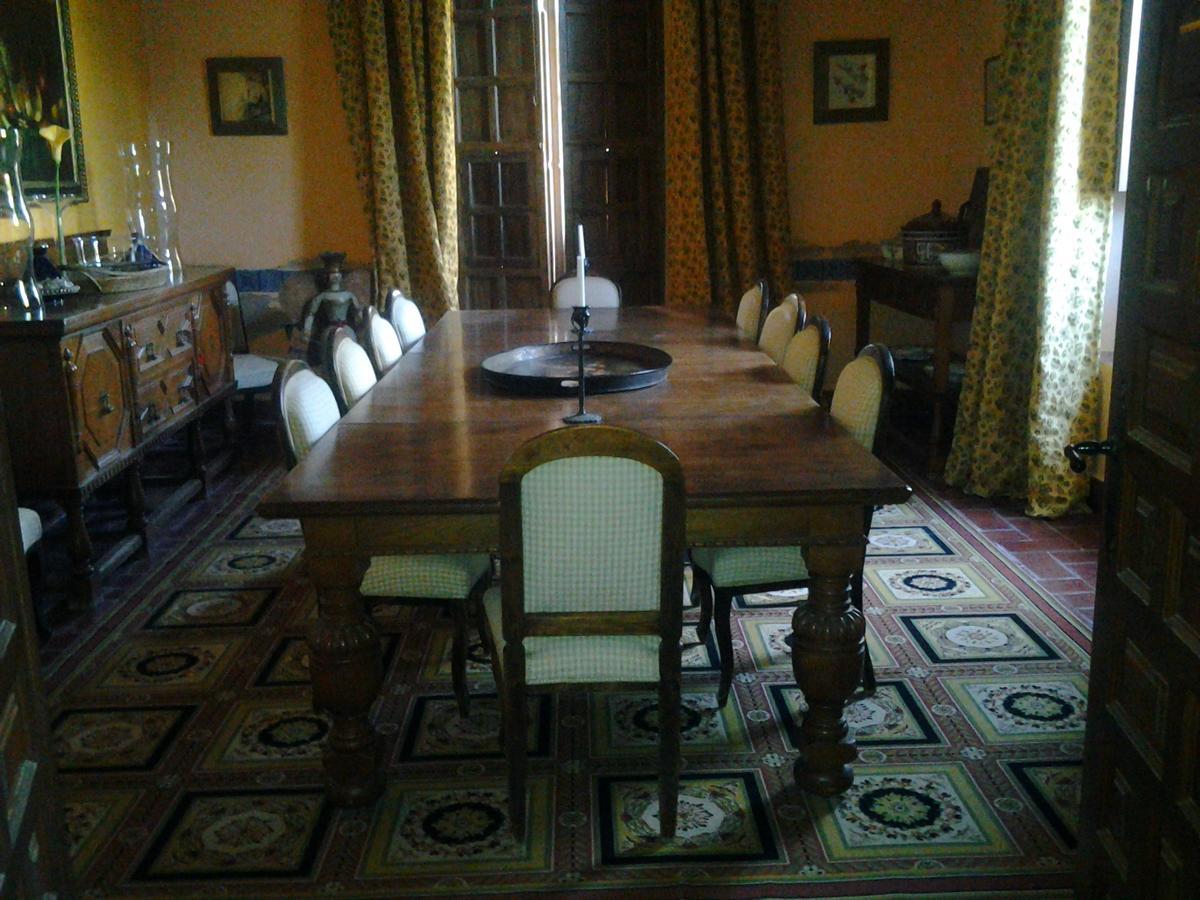فندق Hacienda La Indiana لوس بالاسيوس ي فيلافرانكه المظهر الخارجي الصورة